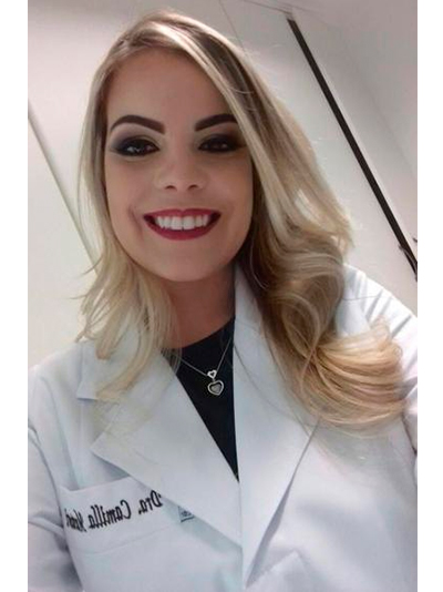 Dra. Camilla Alves